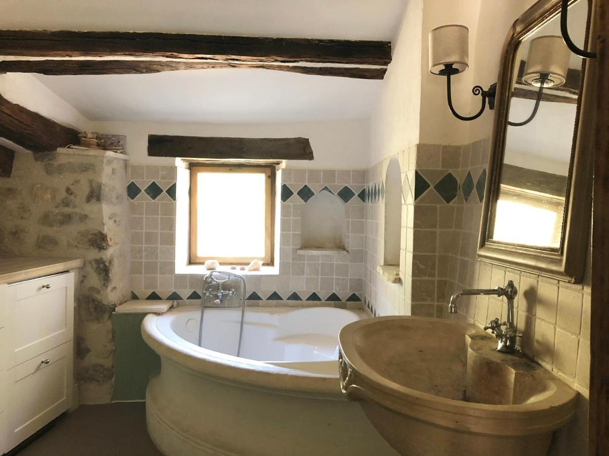 La Maison De Vergol Montbrun-les-Bains Bagian luar foto